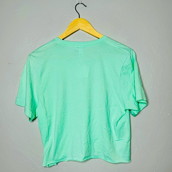 Bella Canvas Cropped T Shirt Graphic Fashion Tee SZ Medium & Large NEW! - Picture 2 of 14